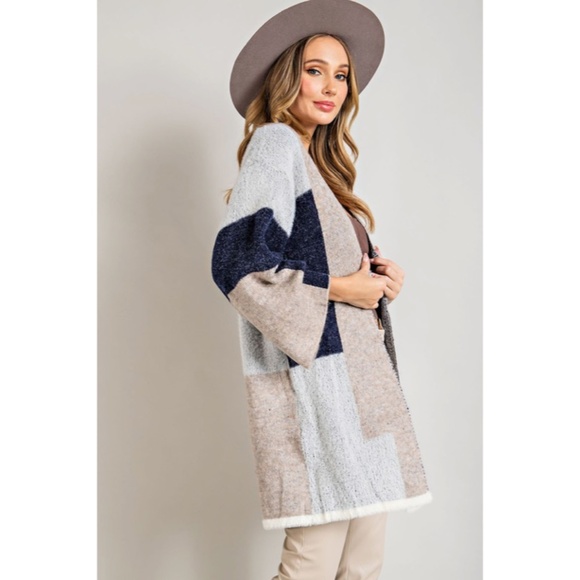 SOLD OUT Navy Colorblock Soft Knit Fall Winter Casual Women's Duster Cardigan - Picture 5 of 8